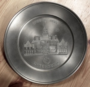 Tallrik Östersund
A Jax&eacute;r